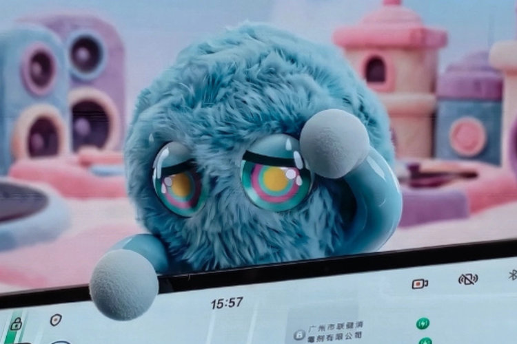 Huawei's fuzzy, expressive announced AI companion robot for in-car assistance